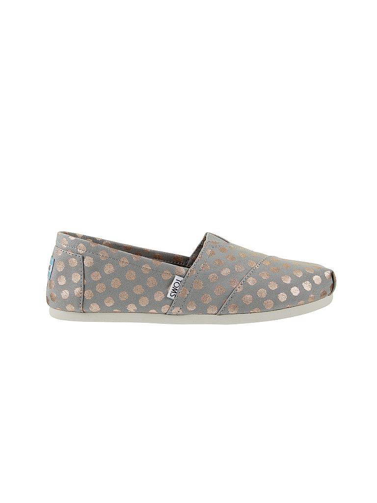 Find the latest & newest TOMS shoes and espadrilles, with a range of colours, fabrics & designs. Get next day delivery when you order by 9pm.